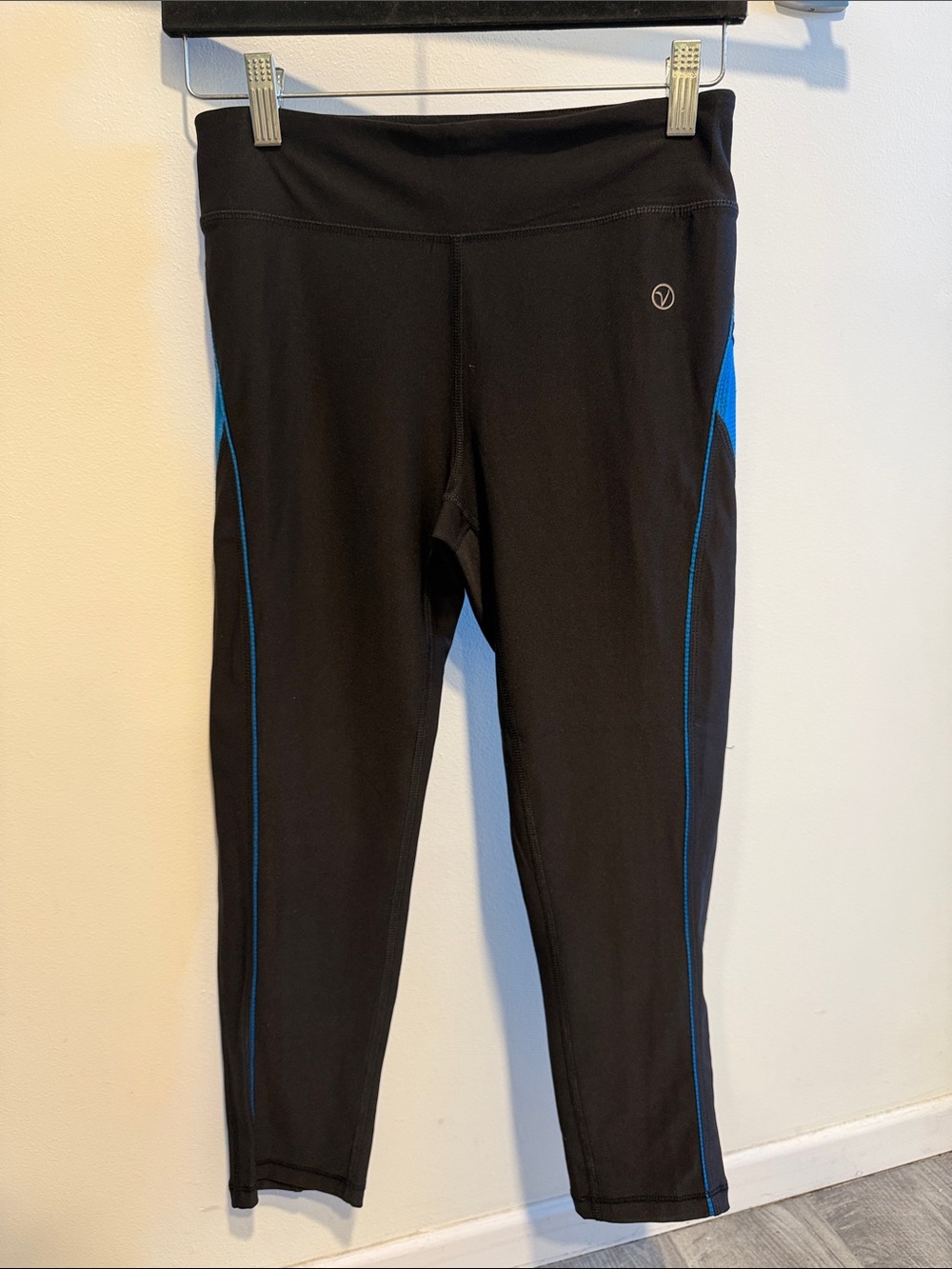 VOGO Athletica Black Leggings with Blue Accents